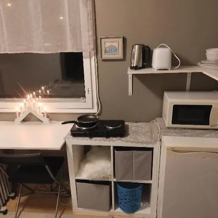 Taimela - Private Apartment, Great For Single Travellers Konukevi 3*